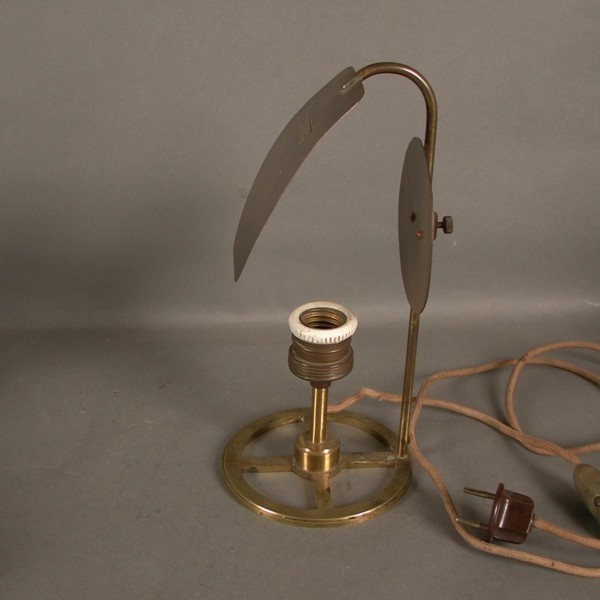 Extraordinary brass lamp...