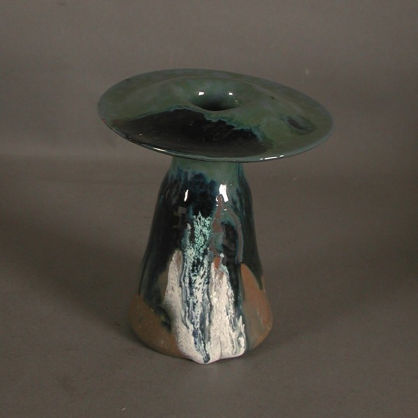 Design ceramic vase....