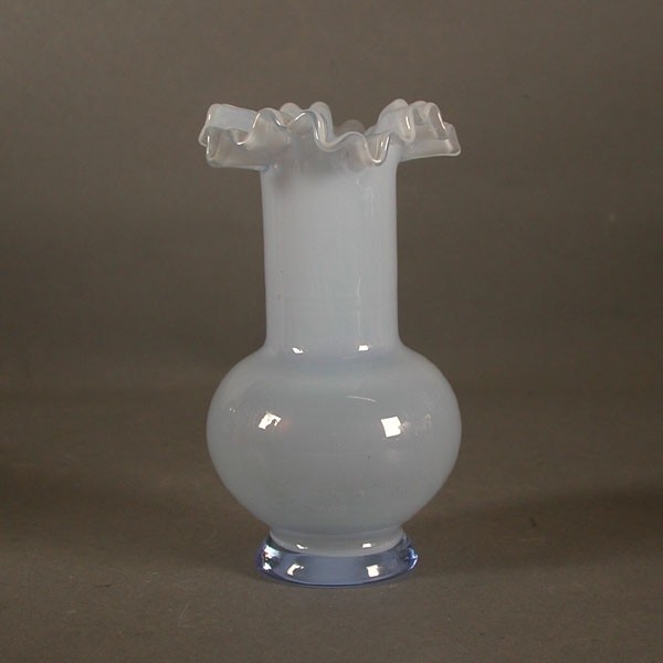Opal glass vase. Venice....