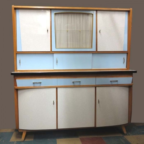 Vintage kitchen cabinet....