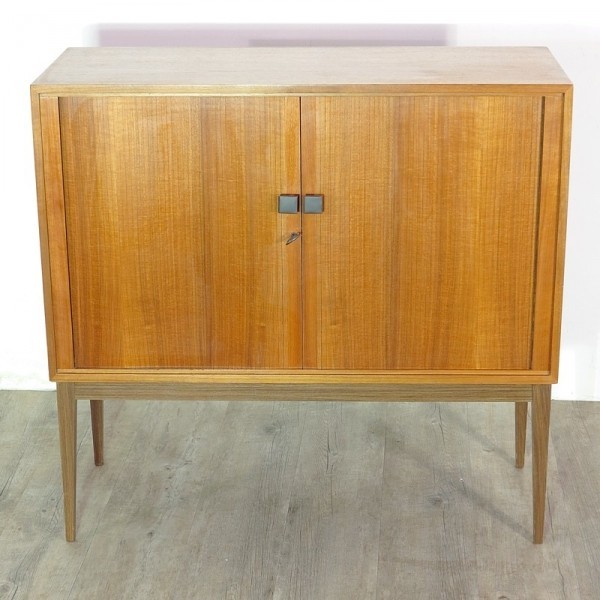 Small sideboard with roll...