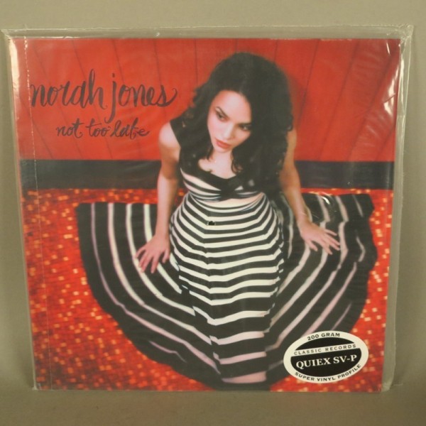 Norah Jones - Not too late....