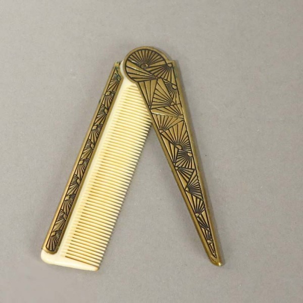 Art Deco folding comb with...