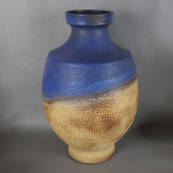Ceramic vase of Karlsruher...