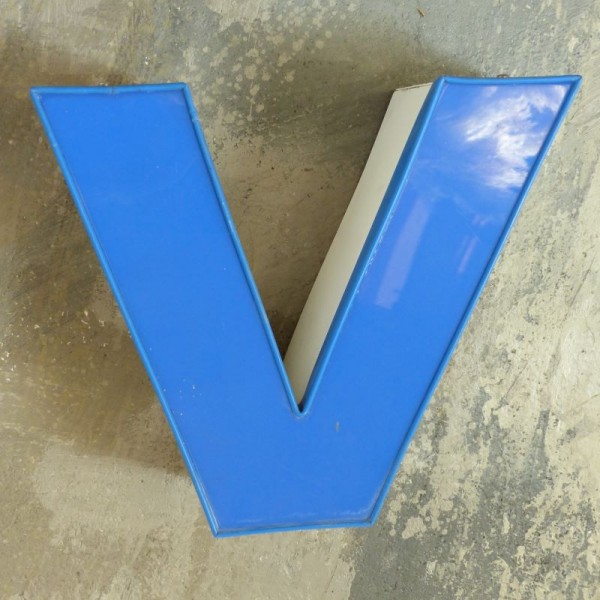 Vintage sign letter - V -...