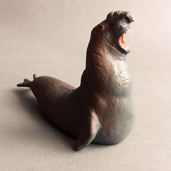 Walrus figure by Lineol....