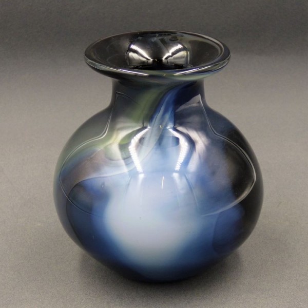 Mouth-blown vase by Jindra...